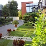 Garibaldi Отель 3*