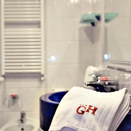 Hotel Garibaldi 3*