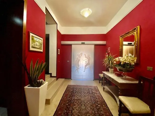 Szálloda Garibaldi 3*