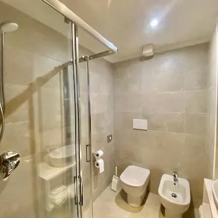 Garibaldi Szálloda 3*